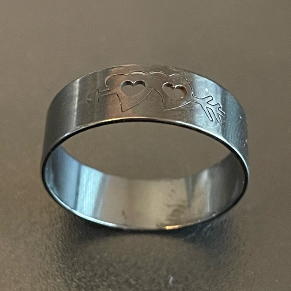 Jewelry - Hollow double heart black stainless steel ring size 10.5
